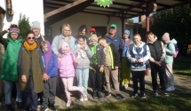 Lekcja przyrody dla uczniów w ROD „Na Zboczu” w Śremie